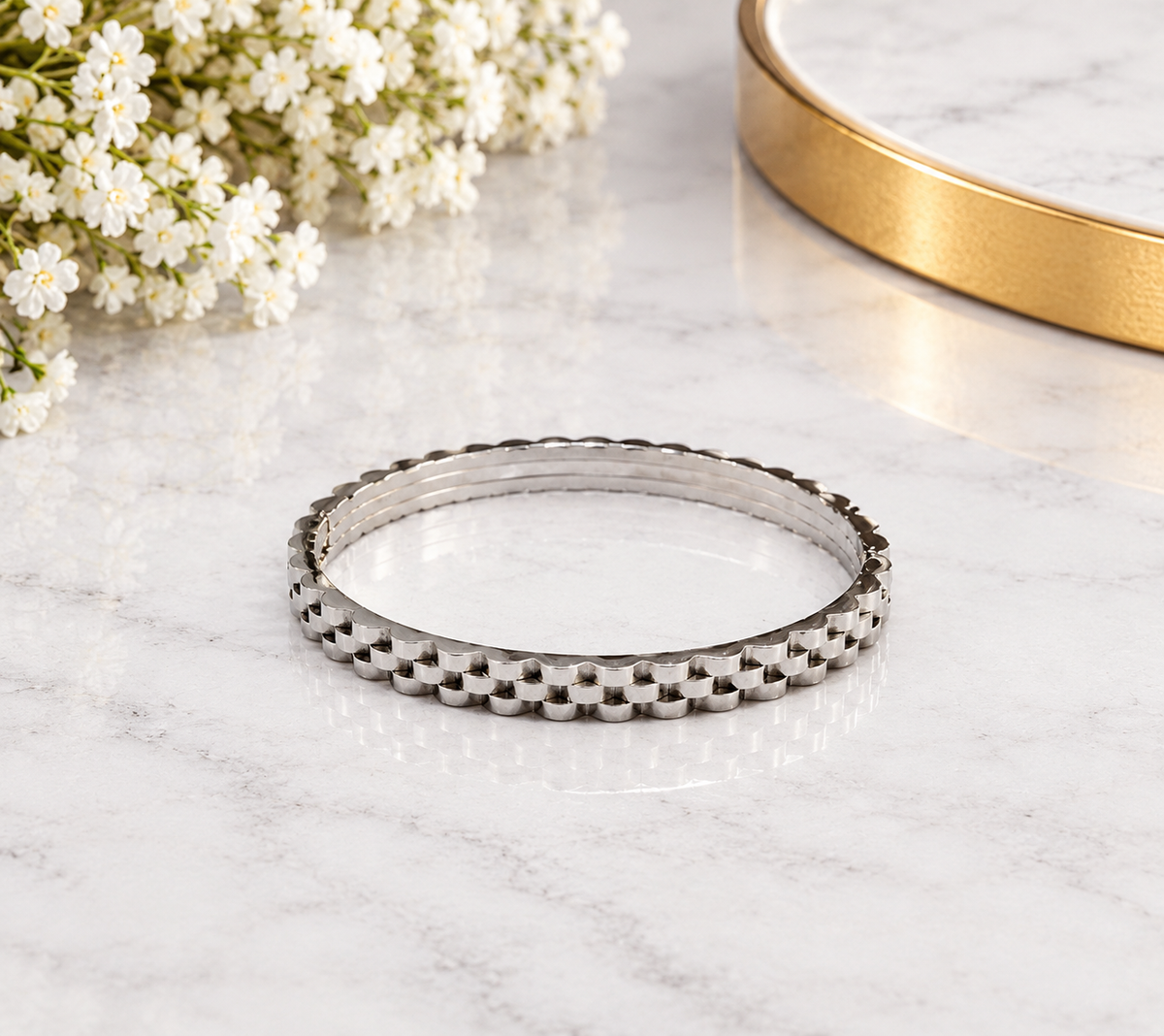 The Classic Silver Link Cuff